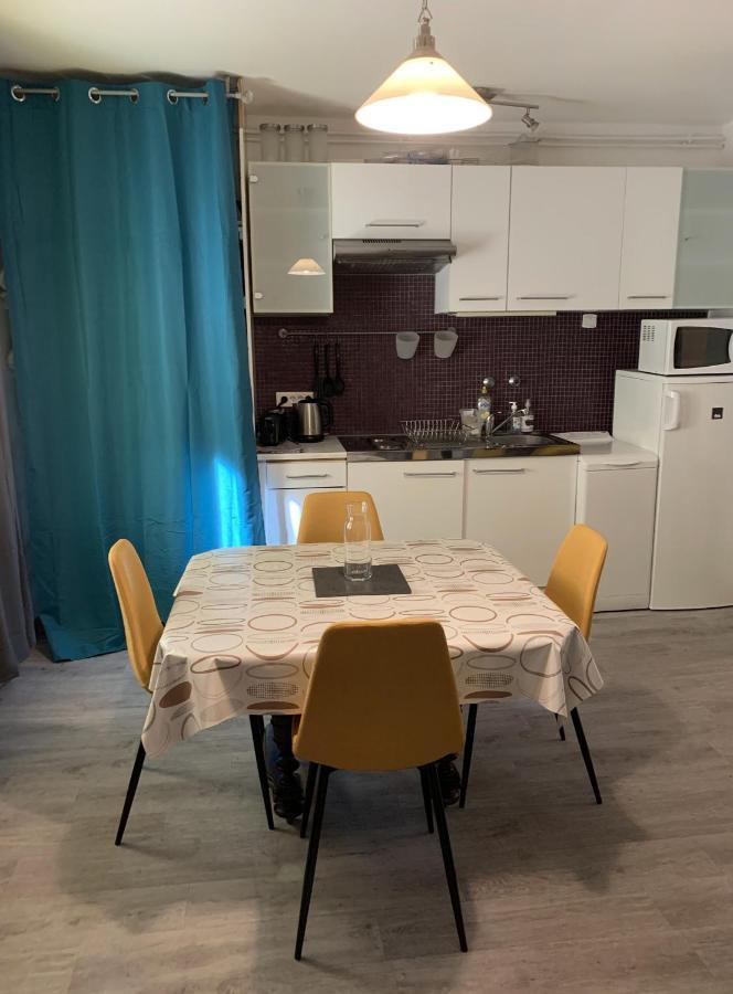 La Combe De Moulin Apartment เปเซย์-น็องครัวซ์ ภายนอก รูปภาพ