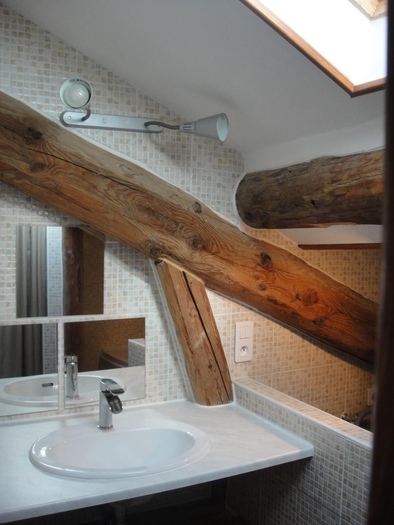 La Combe De Moulin Apartment เปเซย์-น็องครัวซ์ ห้อง รูปภาพ